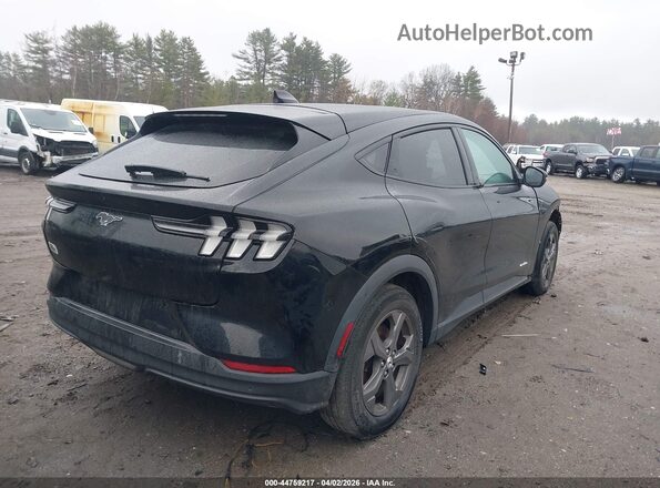 3FMTK1SS6MMA65963 2021 FORD MUSTANG MACH-E Черный Задняя правая четверть