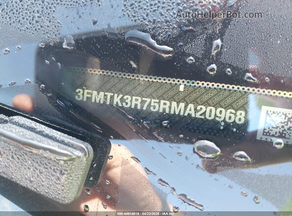 3FMTK3R75RMA20968 2024 FORD MUSTANG MACH-E PREMI Синий Вид подкапотного пространства