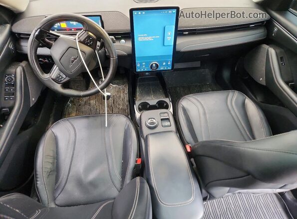3FMTK3SS2MMA19932 2021 FORD MUSTANG MACH-E PREMI Gray Dashboard view