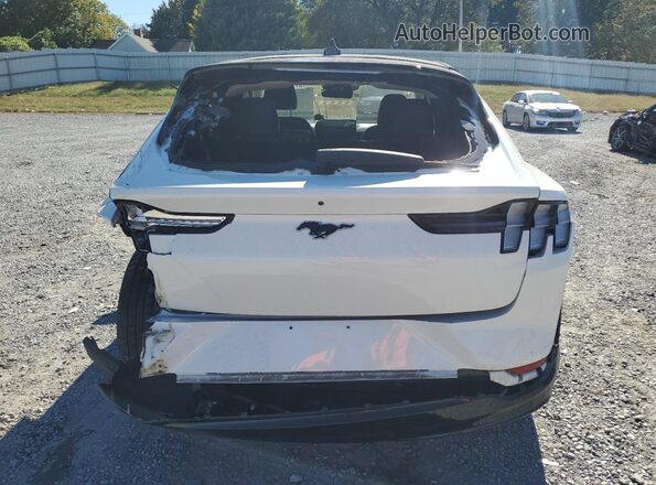 3FMTK3SU3MMA04583 2021 FORD MUSTANG MACH-E PREMI White Հետևի տեսք