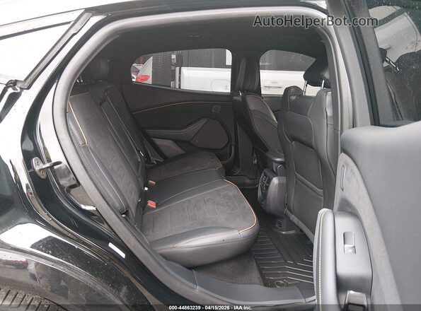 3FMTK4SE2MME01541 2021 FORD MUSTANG MACH-E Black Widok naklejki z numerem VIN
