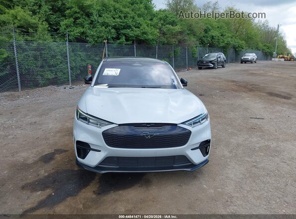 3FMTK4SX1PMA78069 2023 FORD MUSTANG MACH-E Gray Widok zestawu wskaźników