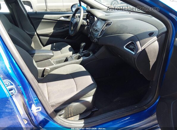 3G1BE6SM2JS525397 2018 CHEVROLET CRUZE Blue Вид салону спереду