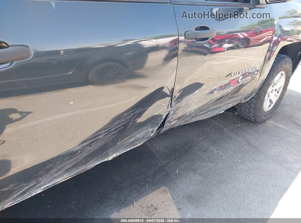 3GCPCNEH6JG476722 2018 CHEVROLET SILVERADO Серый Вид спереди