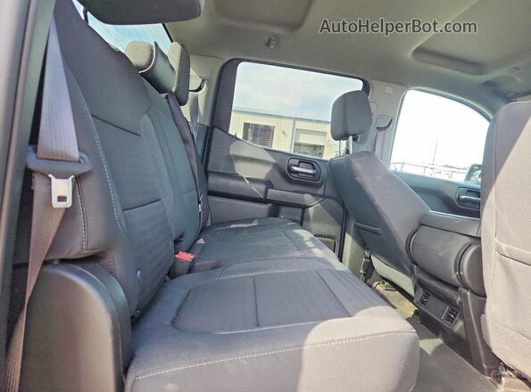 3GCPYCEK2NG134627 2022 CHEVROLET SILVERADO Black Rear seats view