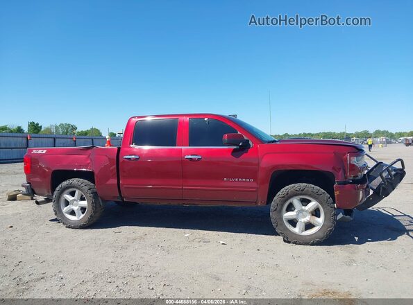 3GCUKREC2GG181756 2016 CHEVROLET SILVERADO Maroon Rear interior view