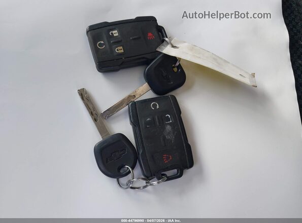 3GCUKREC4HG376288 2017 CHEVROLET SILVERADO Silver Вид панелі приладів