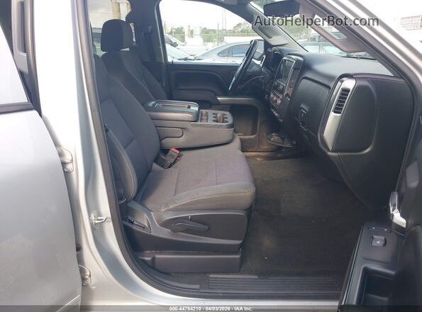 3GCUKREC7GG339962 2016 CHEVROLET SILVERADO Silver Вид салону спереду