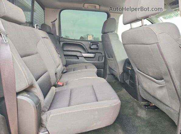 3GCUKREC9GG220438 2016 CHEVROLET SILVERADO Белый Вид задних сидений
