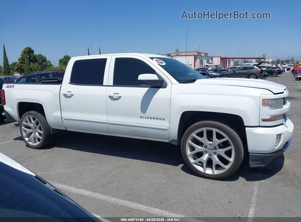 3GCUKREC9GG248529 2016 CHEVROLET SILVERADO White Vista del cuadro de instrumentos