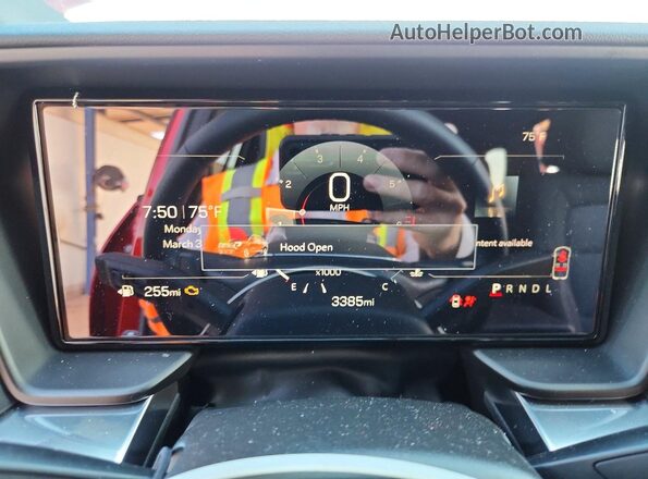3GKALMEG5TL284407 2026 GMC TERRAIN Бордовый Вид щитка приборов