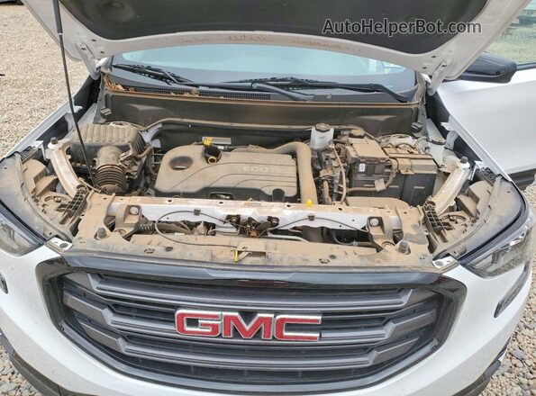 3GKALMEV7LL310813 2020 GMC TERRAIN White Widok komory silnika