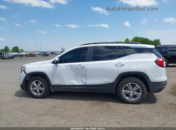 3GKALMEVXML360087 2021 GMC TERRAIN White 360 interior view