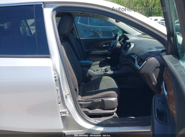3GKALMEX6JL284980 2018 GMC TERRAIN Silver Вид салону спереду