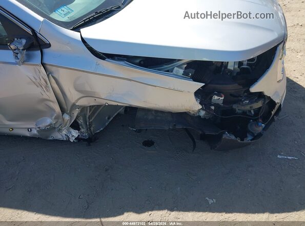 3GKALPEXXJL388289 2018 GMC TERRAIN Серебряный Вид панели приборов