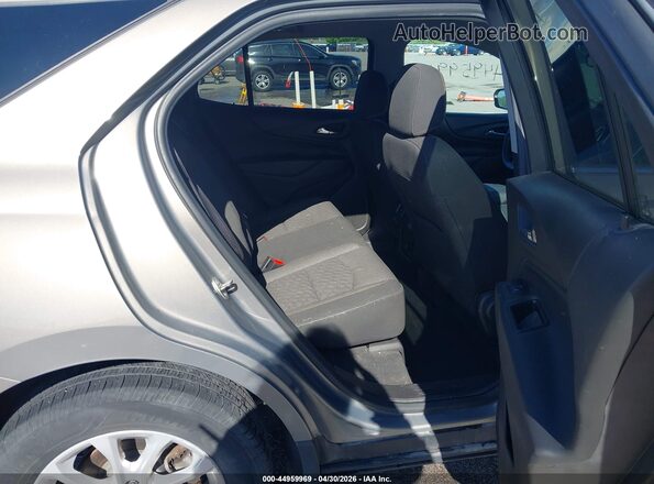 3GNAXJEV0JS568602 2018 CHEVROLET EQUINOX Серый Вид наклейки с VIN-кодом