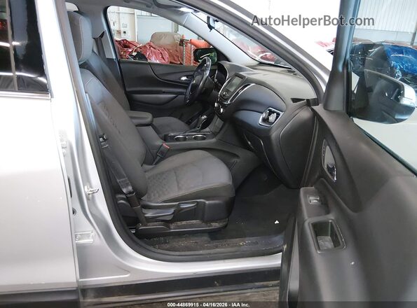 3GNAXTEX9JS515085 2018 CHEVROLET EQUINOX Silver 