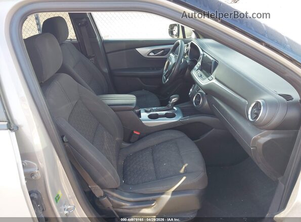 3GNKBHRS1MS567572 2021 CHEVROLET BLAZER Gray Вид салону спереду