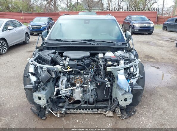 3GNKBKRS2SS154120 2025 CHEVROLET BLAZER Silver Սարքավորումների վահանակի տեսք