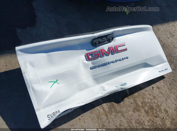 3GTPHBED6RG188000 2024 GMC SIERRA White Սարքավորումների վահանակի տեսք