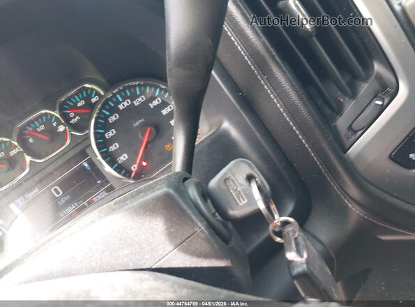 3GTU2MEC4HG450439 2017 GMC SIERRA Silver Vista del salpicadero