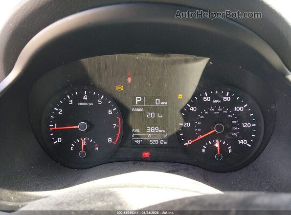 3KPA24AD2LE329995 2020 KIA RIO White Vista de los asientos traseros