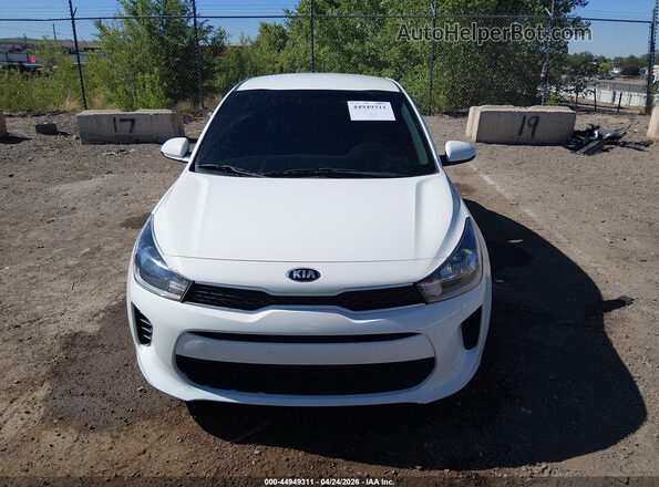 3KPA24AD2LE329995 2020 KIA RIO White Vista del cuadro de instrumentos