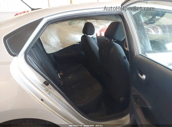 3KPA24AD4LE295204 2020 KIA RIO Silver Vista de la etiqueta del VIN