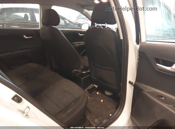 3KPA24AD8PE544089 2023 KIA RIO White Vista de la etiqueta del VIN