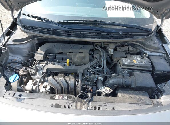 3KPA24AD9PE612979 2023 KIA RIO Серебряный Вид сзади
