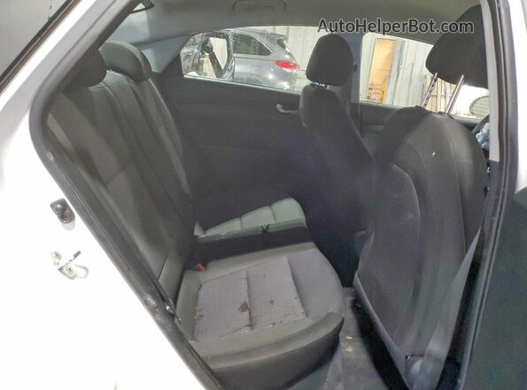 3KPC24A60ME137471 2021 HYUNDAI ACCENT White Vista de los asientos traseros