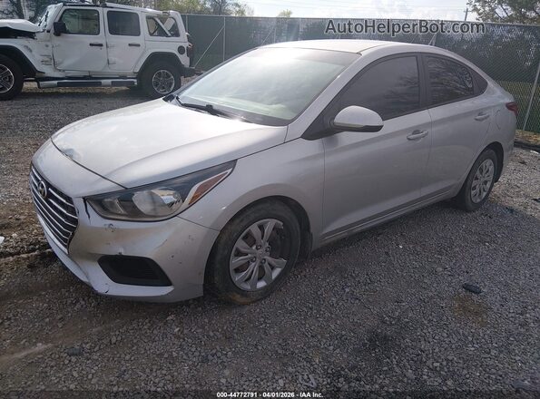 3KPC24A66LE120852 2020 HYUNDAI ACCENT Gray Vista tres cuartos delantera izquierda