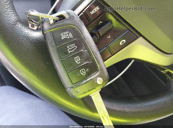 3KPC24A68LE112543 2020 HYUNDAI ACCENT White Widok deski rozdzielczej