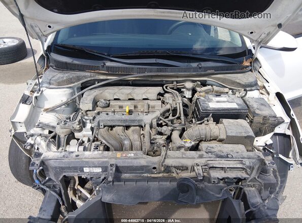 3KPC24A68LE112543 2020 HYUNDAI ACCENT White Widok z tyłu
