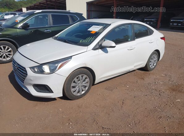 3KPC24A69LE113832 2020 HYUNDAI ACCENT White Front left