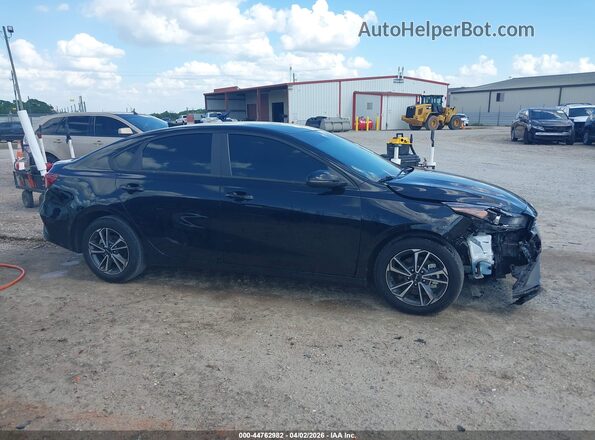 3KPF24AD0PE689844 2023 KIA FORTE Black 