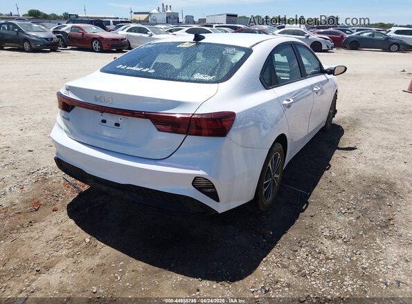 3KPF24AD0RE782995 2024 KIA FORTE White Задня права чверть