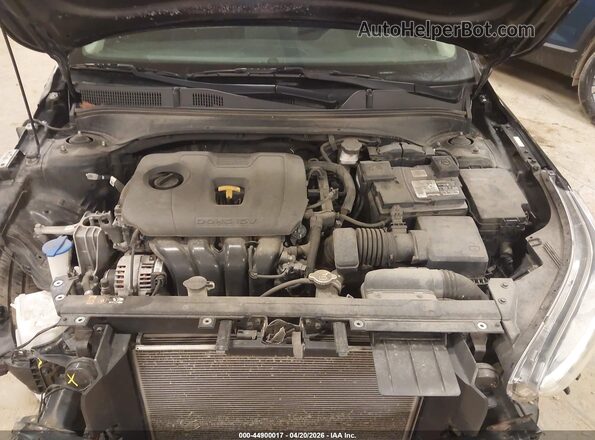 3KPF24AD1ME273202 2021 KIA FORTE Black Widok z tyłu