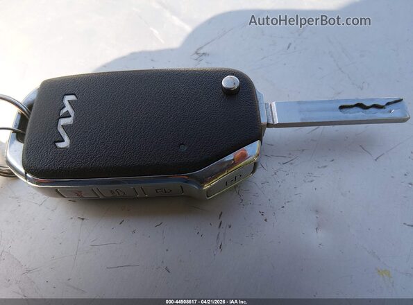 3KPF24AD3PE576972 2023 KIA FORTE Gray 