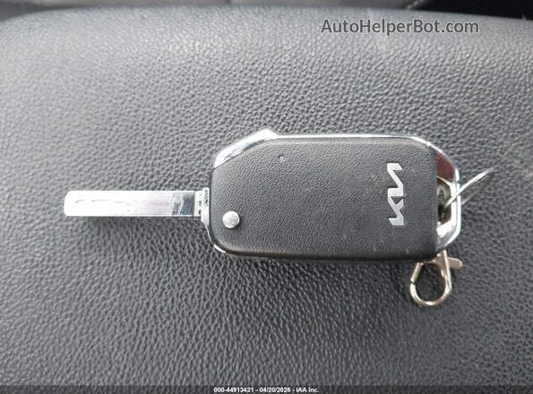3KPF24AD3RE811499 2024 KIA FORTE Черный Вид панели приборов