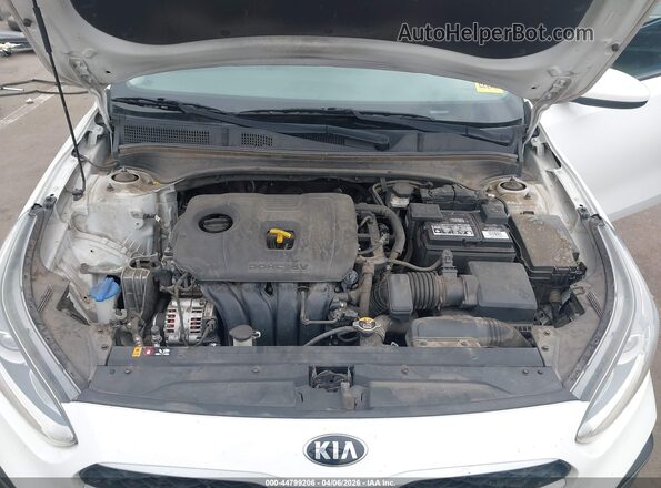 3KPF24AD4LE185016 2020 KIA FORTE White Rear view