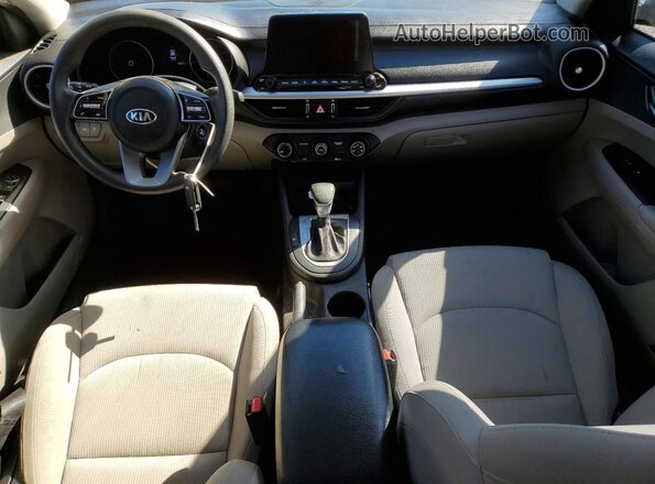 3KPF24AD4ME341072 2021 KIA FORTE Black Dashboard view