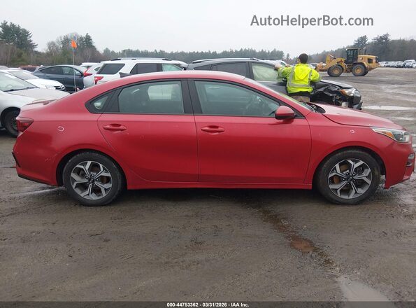 3KPF24AD4ME358955 2021 KIA FORTE Red Widok wnętrza 360 stopni