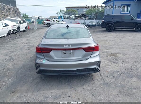 3KPF24AD5PE633446 2023 KIA FORTE Gray 