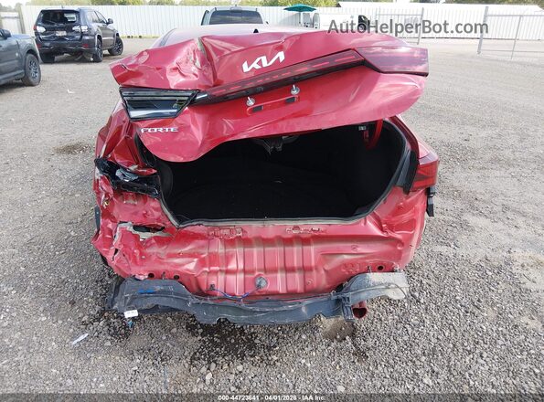 3KPF24AD6RE780345 2024 KIA FORTE Red Widok z przodu