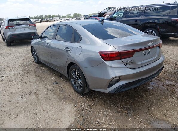 3KPF24ADXPE632129 2023 KIA FORTE Gray 