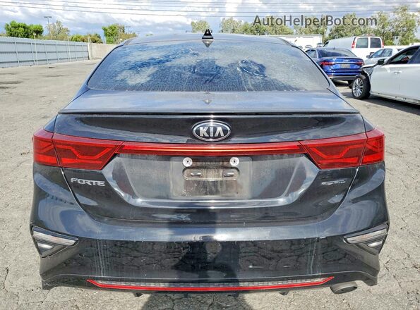 3KPF34AD2LE255934 2020 KIA FORTE Black უკანა ხედი