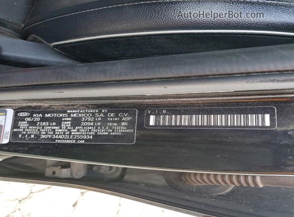 3KPF34AD2LE255934 2020 KIA FORTE Black ძრავის განყოფილების ხედი