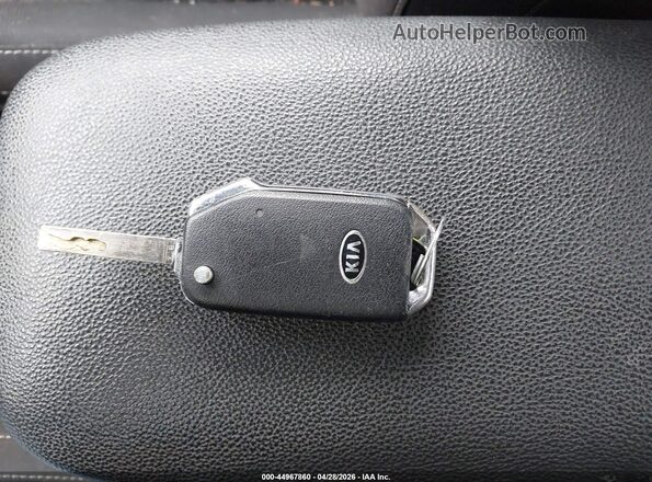 3KPF34AD4KE087745 2019 KIA FORTE Blue Dashboard view