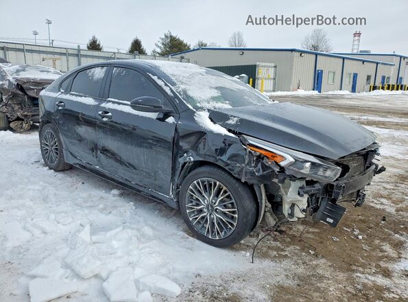 3KPF54AD2NE483879 2022 KIA FORTE Black Przód prawy